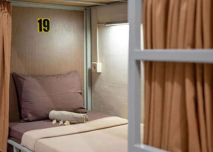 Aru House Hostal